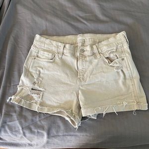Old navy boyfriend shorts